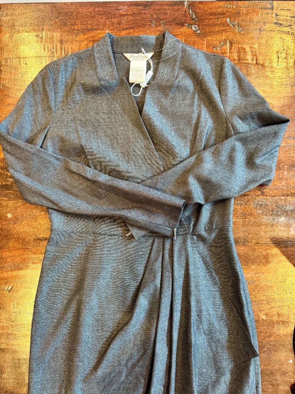 Max Mara Made in Italy Charcoal Wool & Silk Draped Wrap Midi Dress NWT Size 8 - Picture 11 of 15